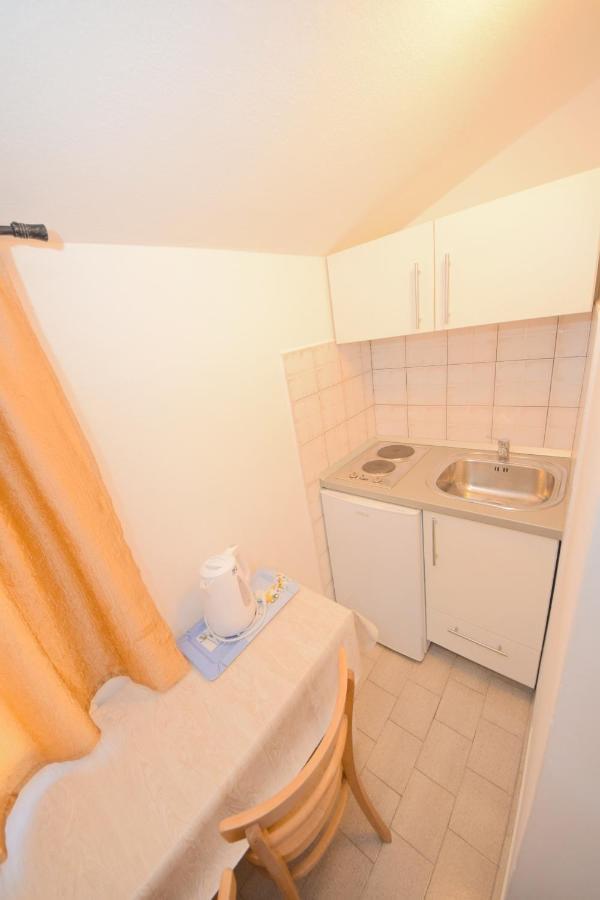 Apartments Jakov Orebić Zewnętrze zdjęcie